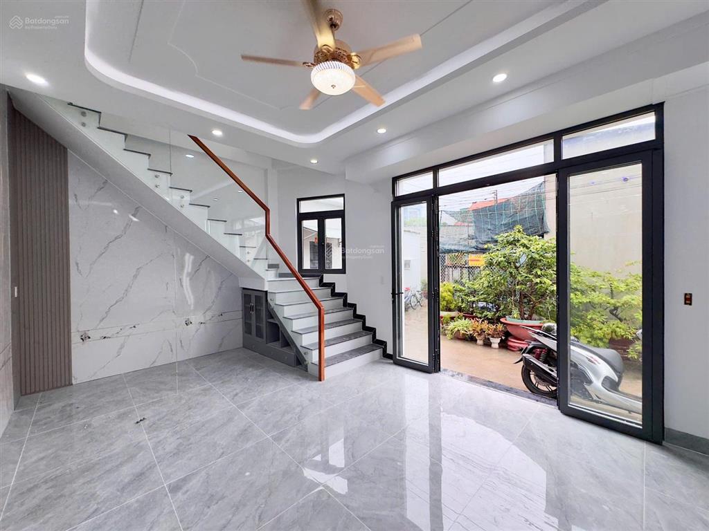 Bán nhà 1trệt 1lầu p. quang vinh 6,5x9,5m 62m2 sổ riêng, đã hoàn công 3pn, ngay hột vịt thu hà, shr