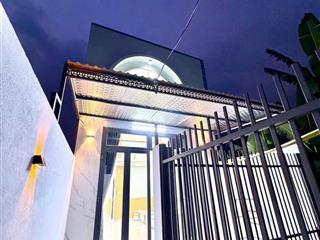 Chủ gởi bán nhà 1 trệt 1 lửng mới xây ngay vx hóa an,136,6m2, thổ cư 100%, sân ô tô, 3 pn, đường 5m