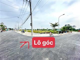 Chủ gởi bán lô góc 2 mặt iền kinh doanh kdc tái định cư mới bửu hoà,87m2,vỉa hè 6m,sổ sẵn,đường 30m
