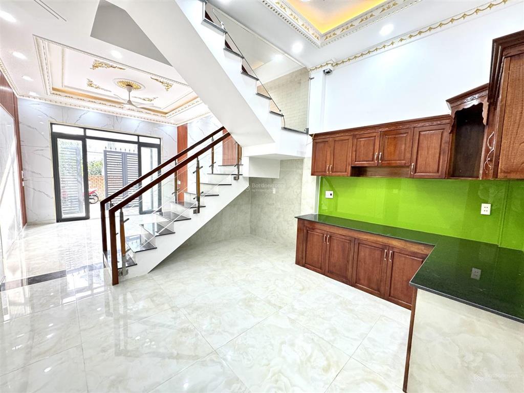 Chủ gởi bán nhà 1trệt 2 lầu mới xây đã hoàn công p. long bình tân, 4,5x15=65,8m2, 4pn, gần big c đn