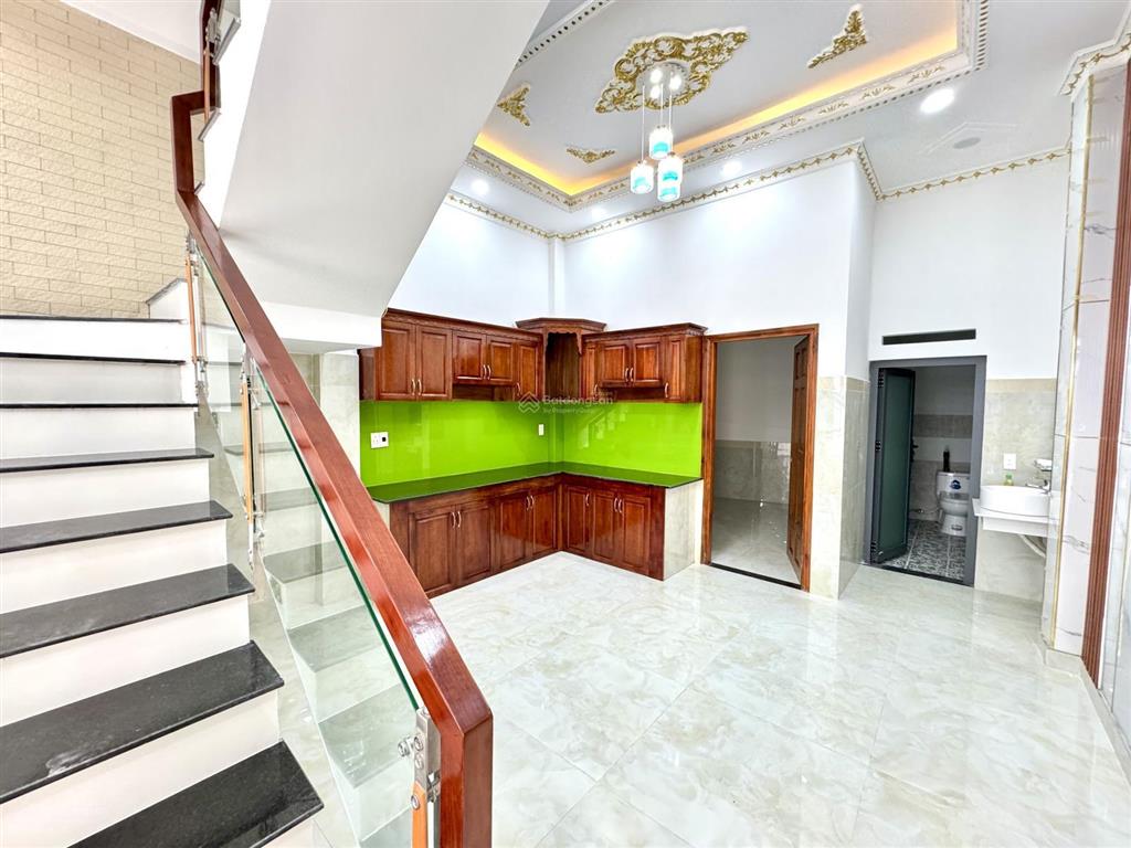Chủ gởi bán nhà 1trệt 2 lầu mới xây đã hoàn công p. long bình tân, 4,5x15=65,8m2, 4pn, gần big c đn