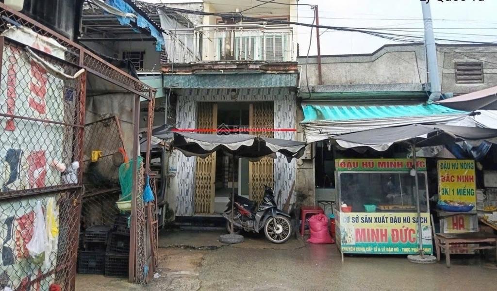 Chủ gửi bán nhà bửu hoà 1 trệt 1 lầu mặt tiền chợ đồn, 3x16,5=47.8m2 sổ riêng thổ cư 100%, kd ok