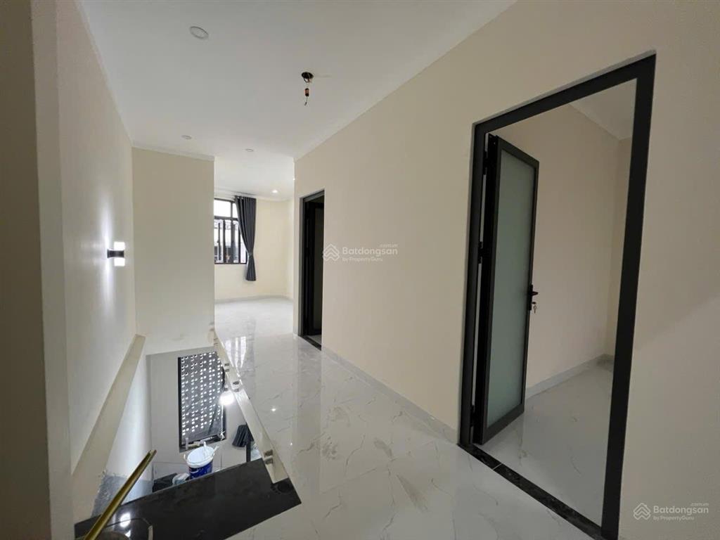 Chủ gởi bán nhà 1trệt 1lầu hoàn công ngay công an p.tân vạn, 6x10=60m2, hẻm 3gác to, hướng đông nam