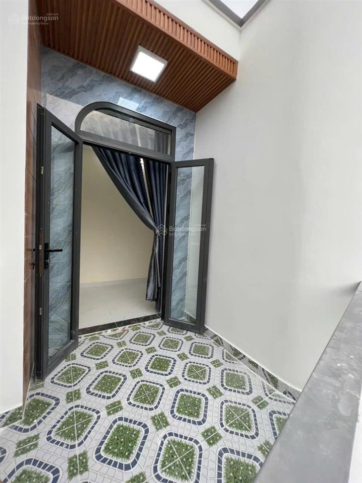 Chủ gởi bán nhà 1trệt 1lầu hoàn công ngay công an p.tân vạn, 6x10=60m2, hẻm 3gác to, hướng đông nam