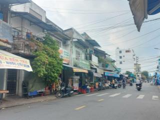 Biệt thự kế chợ kiến thiết hiệp phú 3 tầng 6pn 3wc nở hậu 9m*19 đường 10m nhựa chỉ 16 tỷ/152m2