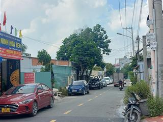 Mặt tiền 3 tầng đường 8 tăng nhơn phú dt 4.9x29=144m2 cho thuê 18tr/tháng đường 10m chỉ 9.5 tỷ nhah