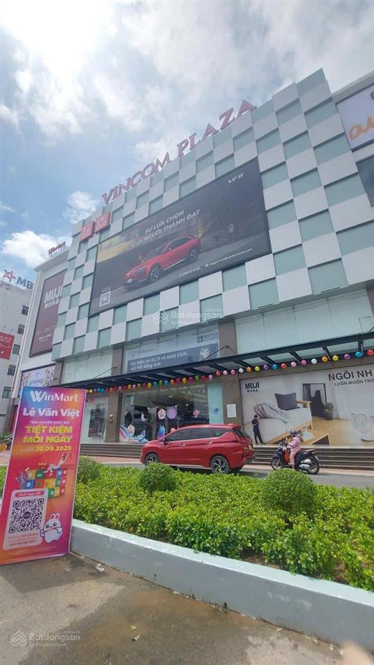 Nhà đẹp giá tốt mặt tiền 3 tầng đường 5 gần vincom quận 9 chợ kiến thiết ngã 4 tđ 3pn 3wc đường 12m