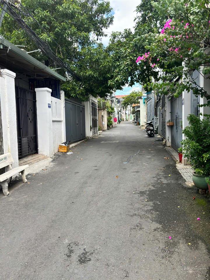 Nhà 2 tầng oto tránh đường thông 385lê văn việt 5*12 có 3pn có pn trệt chỉ 6.38 tỷ