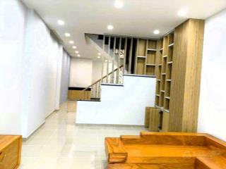 Bán nhà mới 3 tầng 84m, 3pn, sổ hồng hoàn công, hơn 8 tỷ  đường 7, linh trung