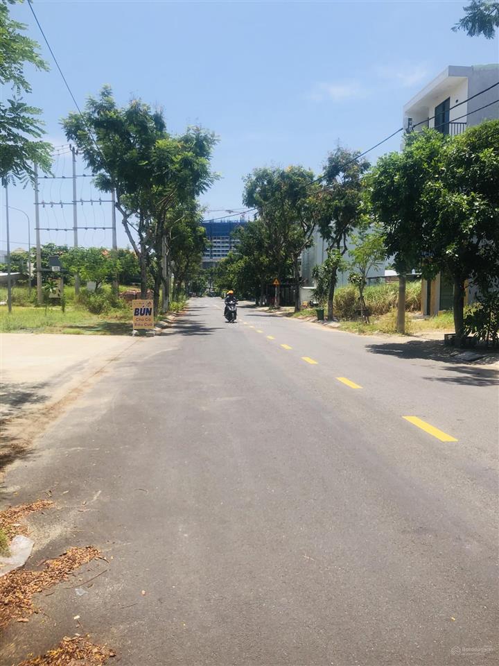 Bán 100m2 lô sạch đường trần văn hai, sát biển, đối diện chung cư. giá đầu tư