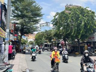 Tòa nhà căn hộ dịch vụ 30 phòng  8x20m  6 tầng hẻm xe hơi 8m  25 tỷ tl