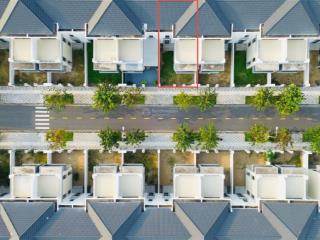 Giỏ hàng the suite nhà phố 8x20 aqua city cực tốt chỉ từ 7.298 tỉ full.  0932 038 ***