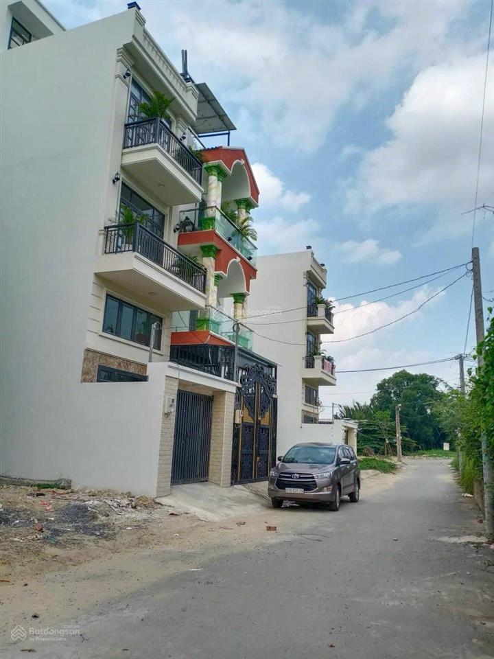 Nhà lầu 4 tầng 4pn đường 22 linh đông sát vành đai 2 ra phạm văn đồng 500m nhà mới vào ở ngay