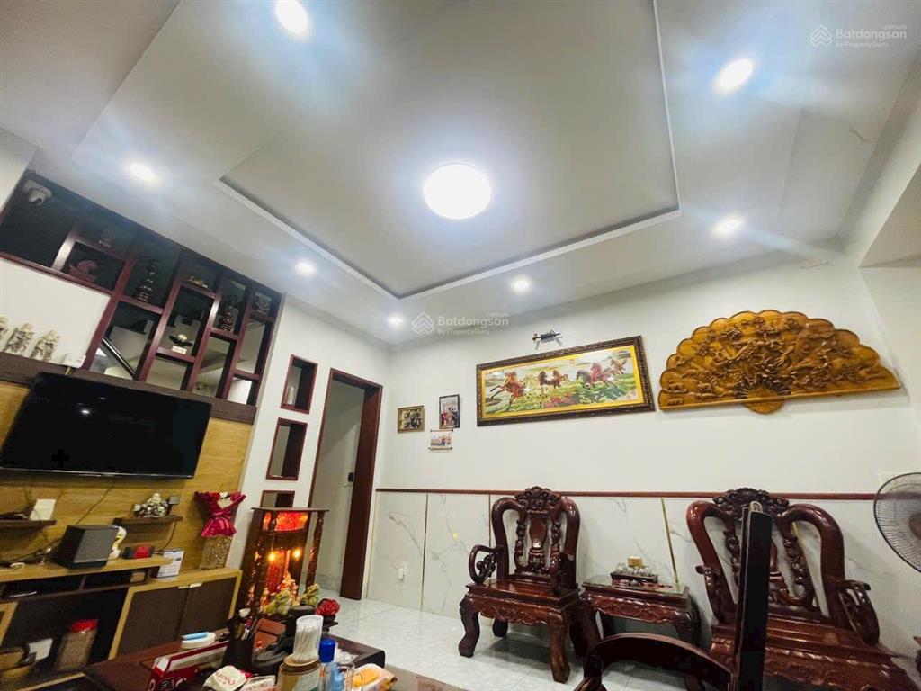 Nhà 3 lầu ~85m2 hẻm oto 1/ đường tam bình gần bv thủ đức chợ tam hà