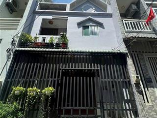 Nhà lầu đường số 10, linh xuân gần chợ trường đào sơn tây khu dân trí cao sổ hồng riêng