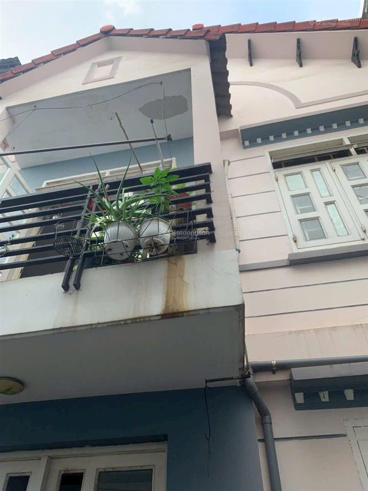 Nhà 3 tầng phường linh trung sổ hồng hoàn công sát phạm văn đồng