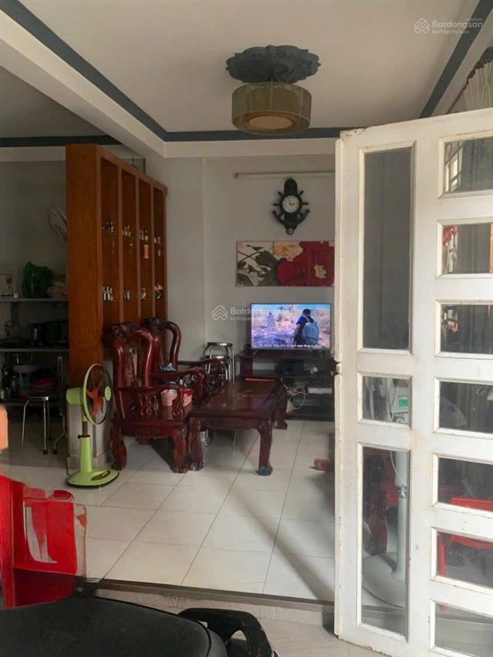 Nhà 3 tầng phường linh trung sổ hồng hoàn công sát phạm văn đồng