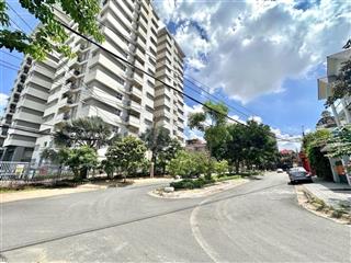 Bán villa ngay xa lộ hà nội ubnd q9 cũ diện tích gần 1400m2 full thổ giá chỉ 80 tỷ tl mạnh