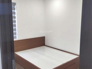 Cho thuê gấp căn hộ full nội thất giá 9tr/1 tháng bao phí quản lý 2 năm