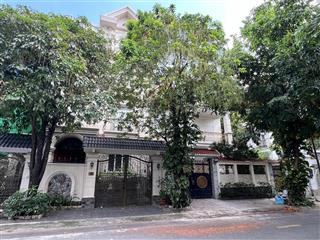 Bán villa 4 tầng 160m2 (8x20m) full nội thất cao cấp 34.6 tỷ còn bớt đường cao đức lân, quận 2