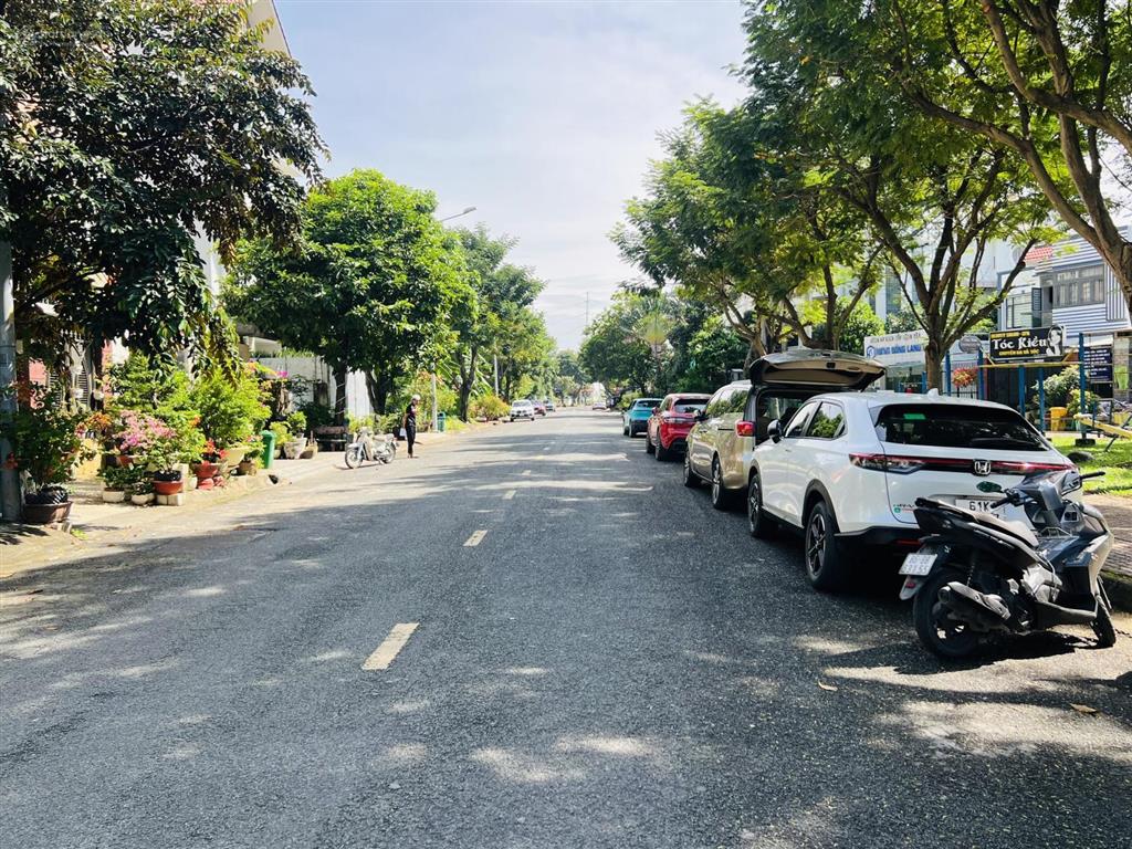 Bán nhà đất đường thân văn nhiếp, an phú quận 2 giá chỉ 166tr/m2. khu văn minh  sông giồng.