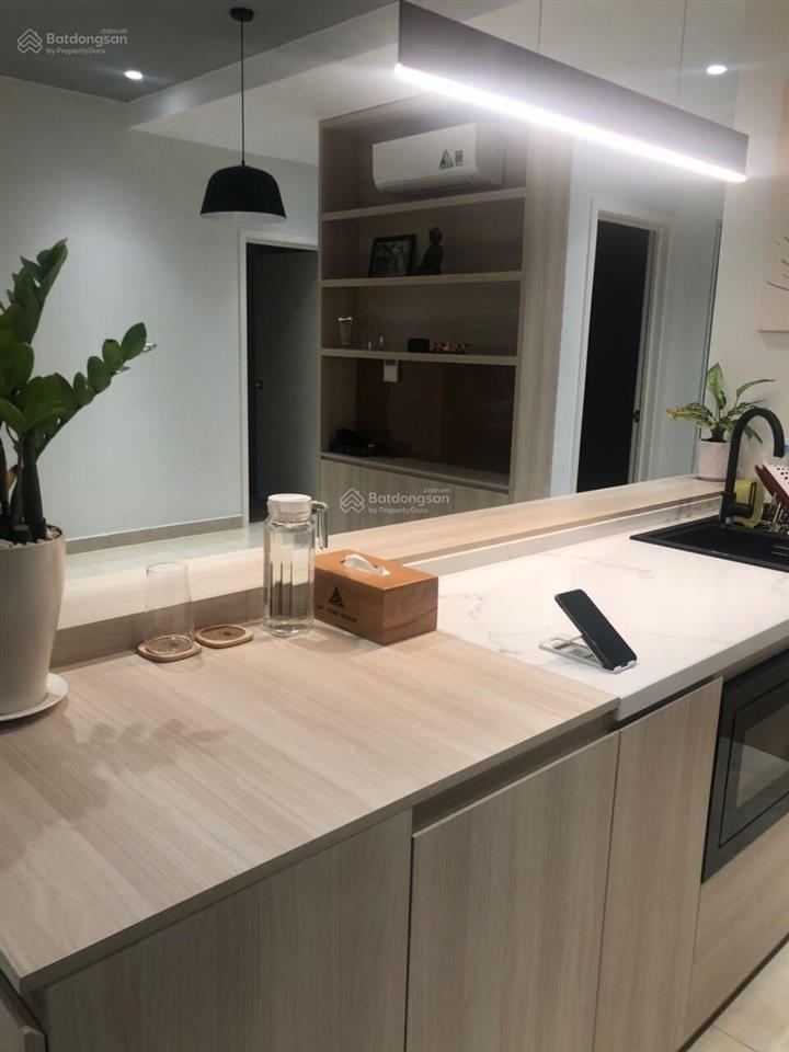 Bán căn mới gửi giá 3 tỷ 8 lầu trung view sông
