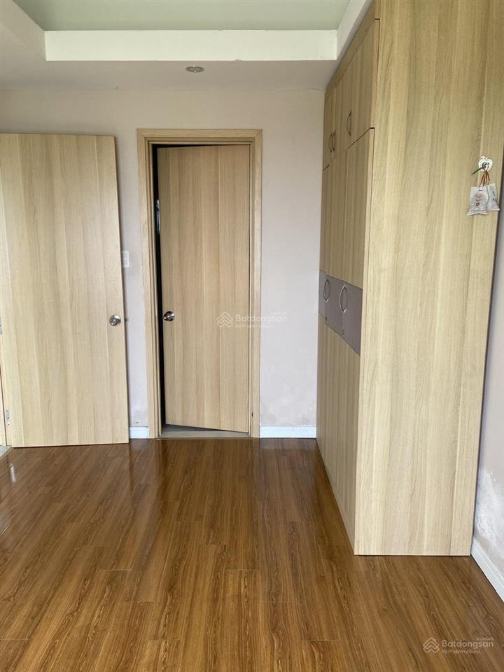 Bán căn homyland 2 diện tích 66m2 2pn2wc nội thất cơ bản giá 3,6 tỷ  0915 698 ***