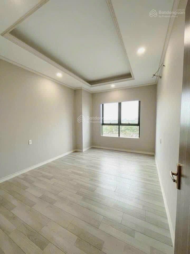 Bán căn hộ homyland riverside ngay mặt tiền nguyễn duy trinh,75m view song 2pn2wc  0915 698 ***