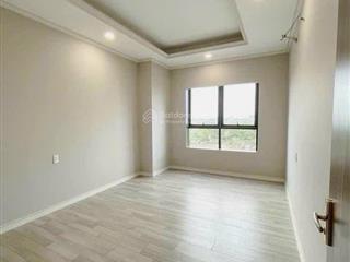 Bán căn hộ homyland riverside ngay mặt tiền nguyễn duy trinh,75m view song 2pn2wc  0915 698 ***