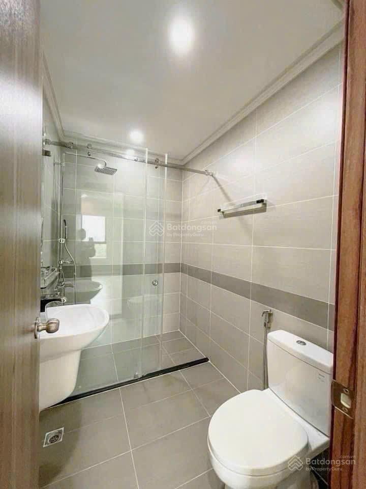 Bán căn hộ homyland riverside ngay mặt tiền nguyễn duy trinh,75m view song 2pn2wc  0915 698 ***