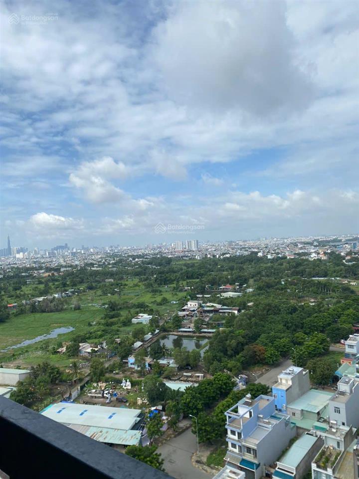 Bán căn sài gòn avanue dt 62m2 2pn 2wc 2 view bao đẹp giá 3,1 tỷ  việt 0932,683,991