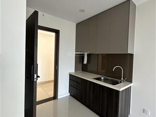 Bán officetel 37m2 tầng cao view đh rmit nội thất cơ bản tại lavida plus giá 2,45 tỷ bao hết