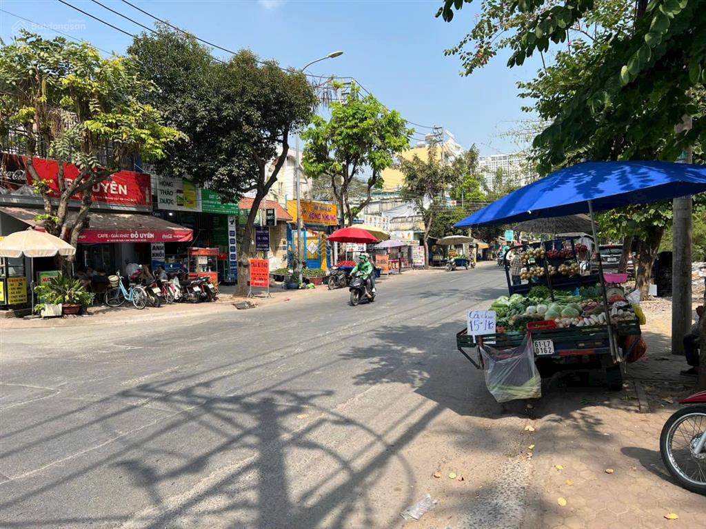 Bán gấp nhà mặt đường 185 phước long b q 9 tphcm