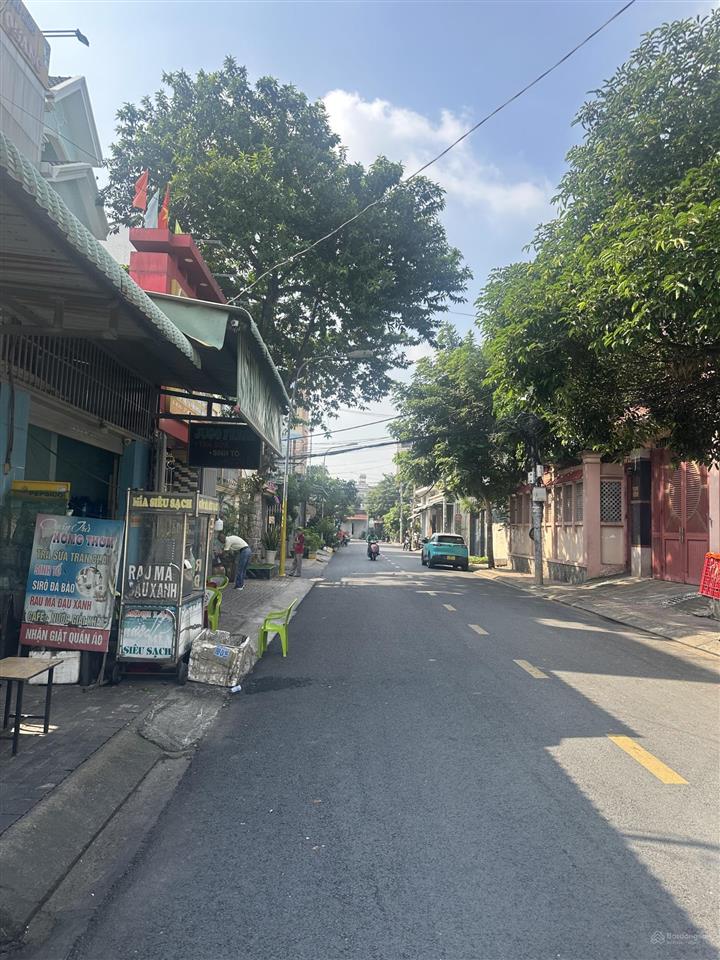 Bán nhà chính chủ 5mx19m, 1 trệt 2 lầu hướng đông nam, giá 12,5 tỷ