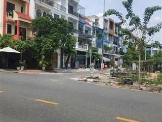 Bán lô đất đẹp mặt tiền đường 447 lê văn việt tăng nhơn phú a, dt 72m²/7.35 tỷ tl