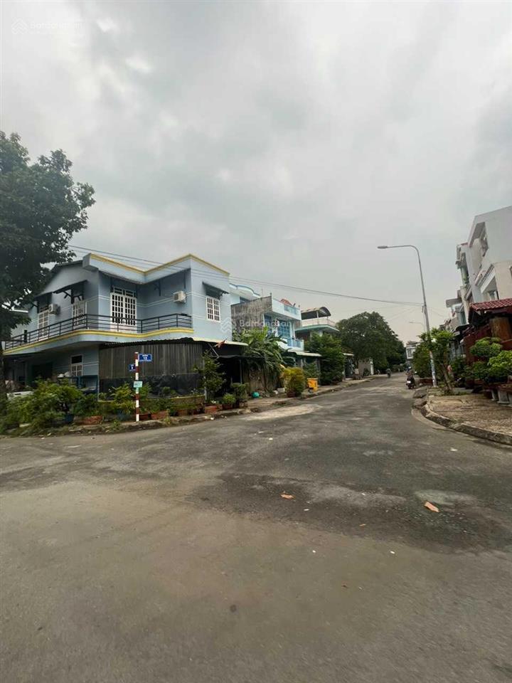 Chính chủ cần bán vài lô đất kdc long sơn, long bình, quận 9, dt 115m2 giá 4,5 tỷ