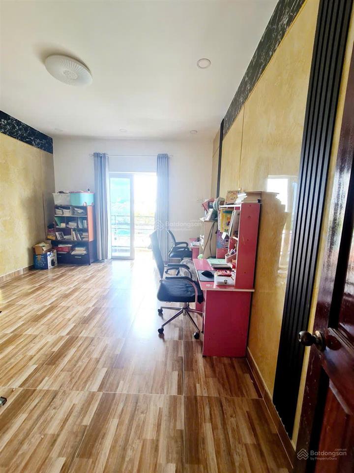 Bán nhà 1t2l mặt tiền kinh doanh đường 102 tăng nhơn phú a, dt 90m²/8.7 tỷ.