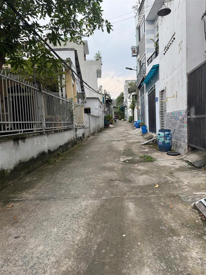 Bán lô đất hẻm đường 2, tăng nhơn phú b, dt 117m2 giá 4,5ty
