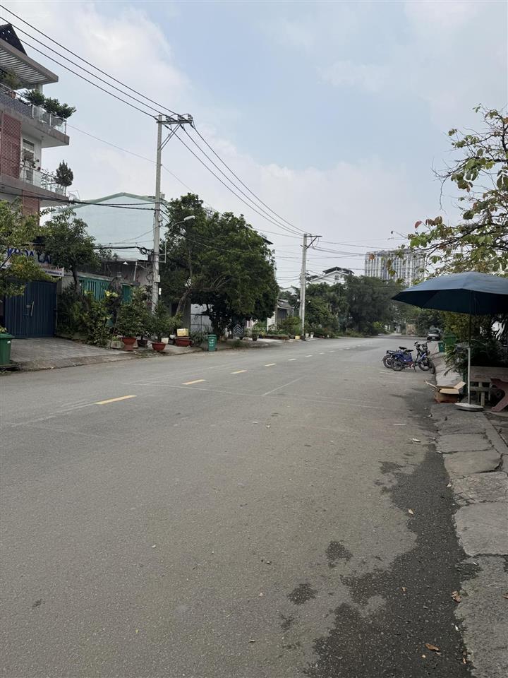 Bán đất 6x22m = 130m mặt tiền đường 20m hiệp bình chánh, thủ đức giá 14,2 tỷ