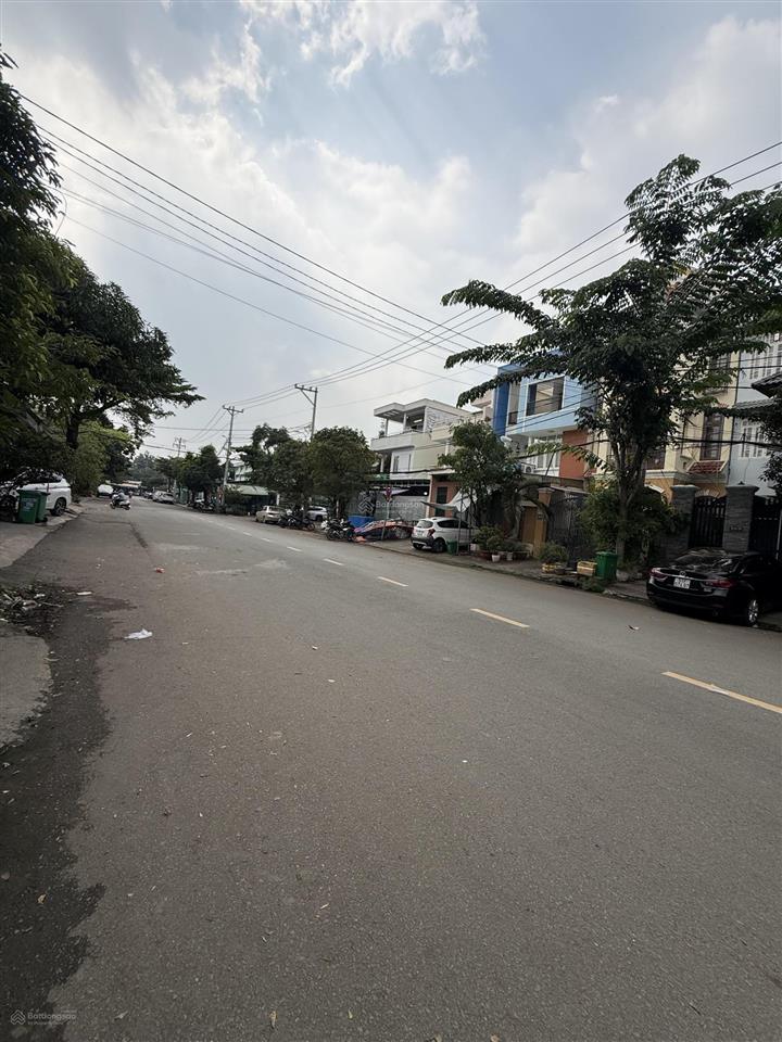 Bán đất 6x22m = 130m mặt tiền đường 20m hiệp bình chánh, thủ đức giá 14,2 tỷ