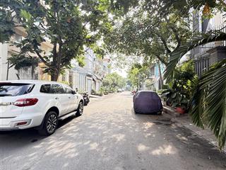 Bán đất 7x17,5m đường số 25 bên sông hiệp bình chánh thủ đức