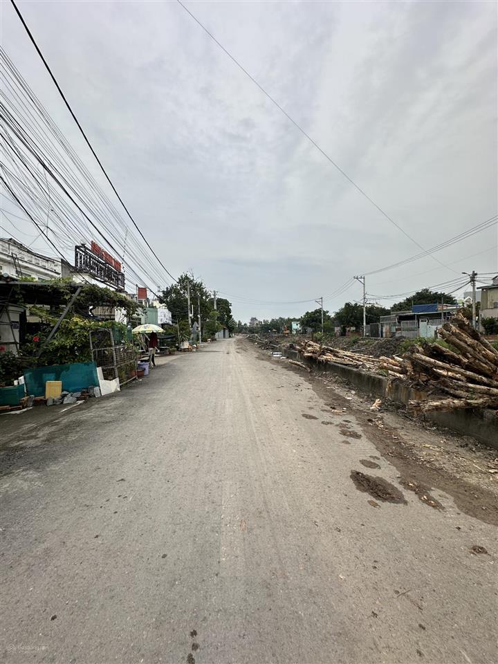 Đất thổ cư mặt tiền rạch đường thạnh xuân 52 quận 12 dt 80m2 (4x20) đường 8m, gia  4,05tỷ