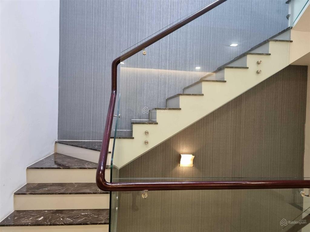 Chính chủ bán nhà phố melosa khang điền 6x18m nội thất đầy đủ. sổ hồng riêng. gọi ngay 0982 667 ***