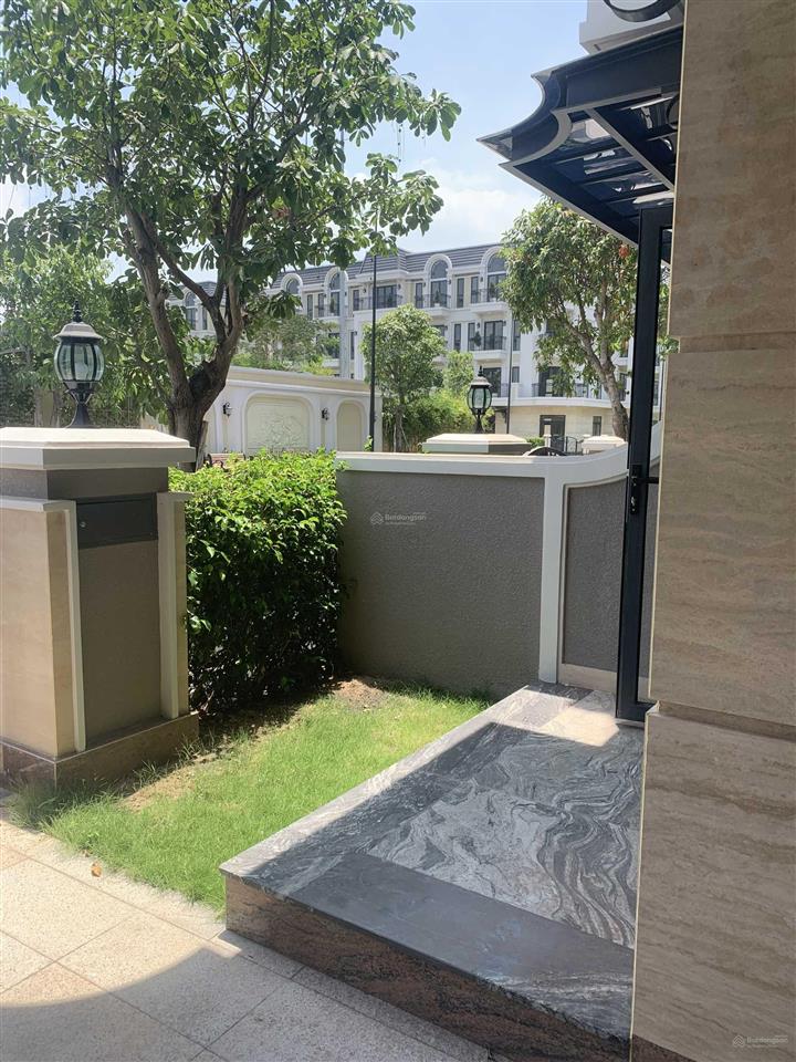 Chính chủ bán nhà phố the classia khang điền gần hồ bơi, phòng gym.gọi ngay 0982 667 *** mr phan điền