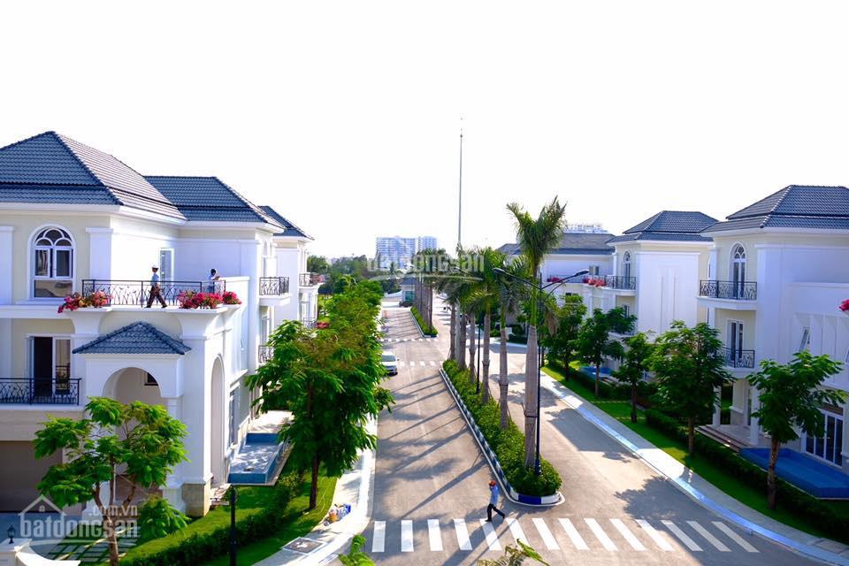 Chính chủ bán biệt thự the venica 10x25m view hồ bơi. nội thất đầy đủ. gọi 0982 667 *** mr phan điền