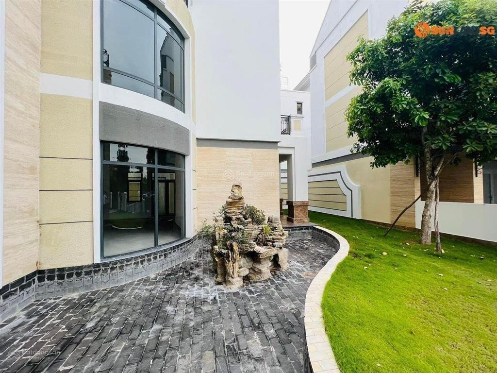 Bán 01 căn đơn lập verosa park 527,5m2 nhà thô. biệt thự đơn lập to nhất dự án