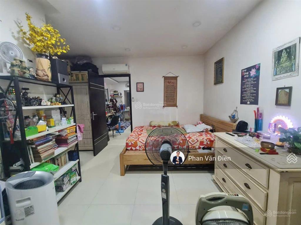 Chính chủ bán căn góc 3 mặt thoáng mega village. đang có hợp đồng thuê. gọi 0982 667 *** phan điền