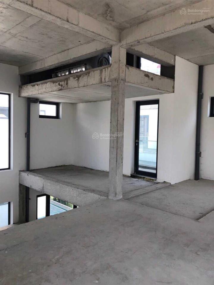 Chính chủ bán biệt thự đơn lập lucasta khang điền 320m nhà thô, sổ hồng. 0982 667 *** mr phan điền