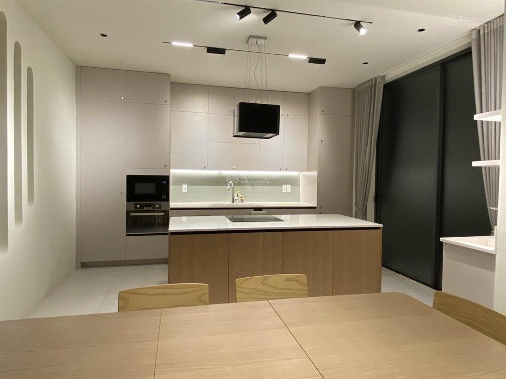 Rổ hàng chính chủ cho thuê biệt thự lucasta khang điền. full nội thất. diện tích từ 175  420m2