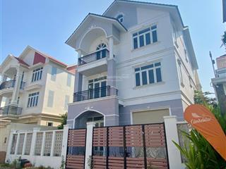 Chính chủ bán biệt thự xây dựng 5 mặt tiền liên phường phía trước river park. ngang 15x18m nhà thô